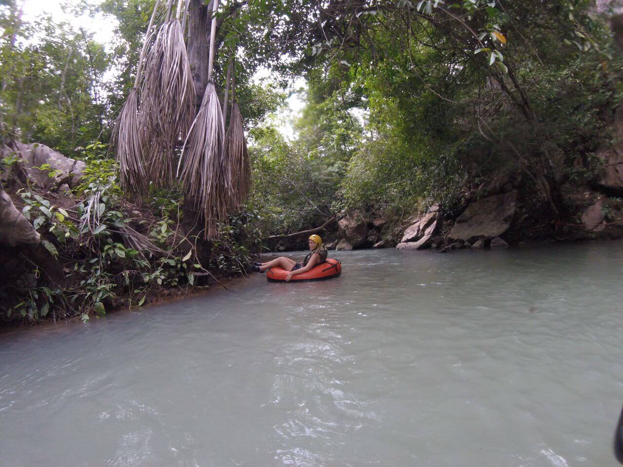 Boiacross no rio Quebó